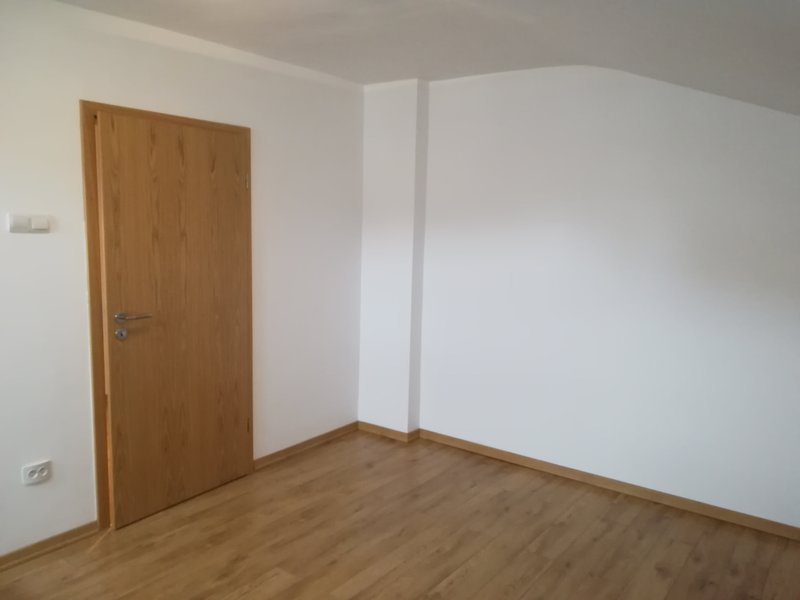 Armeneasca biserica, 4 camere, 1/1, semidec